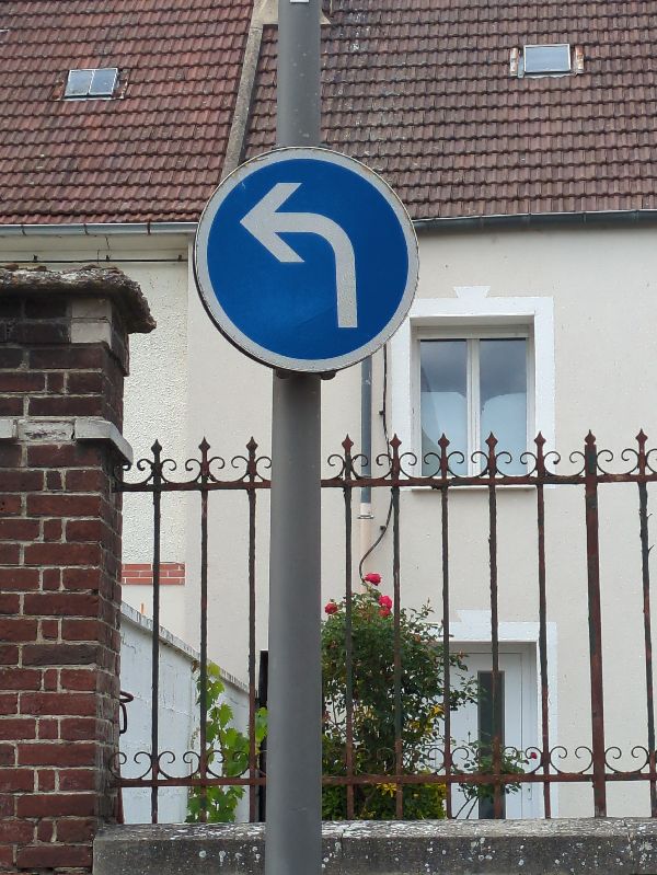3. Importance de la signalisation routière