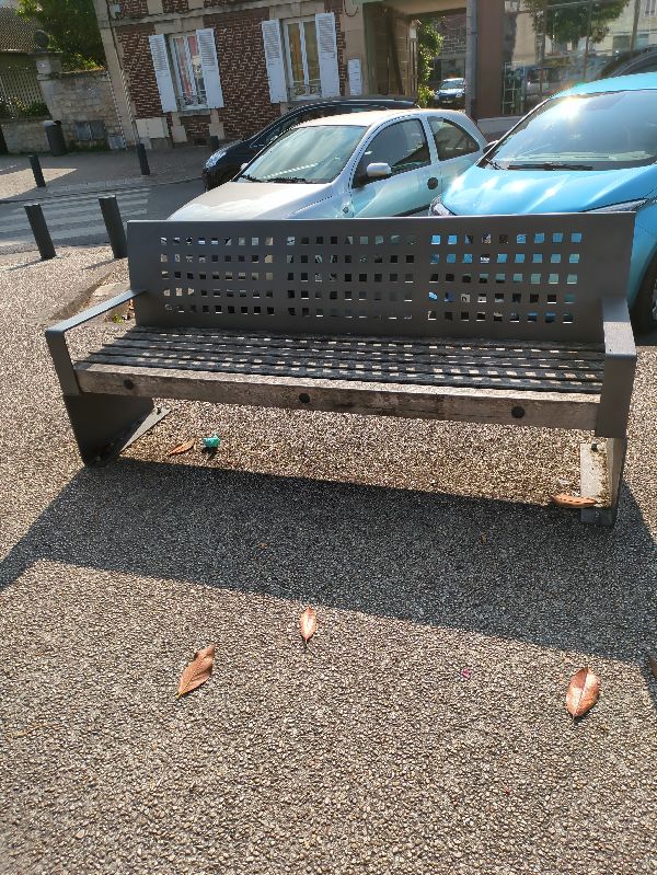 4. L'entretien des bancs publics